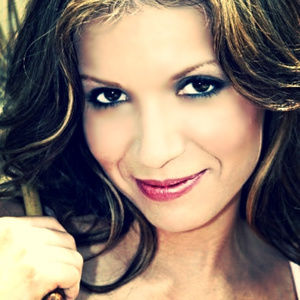 Meet your Posher, Evelyn